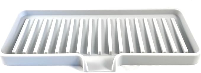 Happitasa Silicone Soap Dish Tray and Sponge Holder with Drain Chute | Bathroom and Kitchen Sink Organizer Caddy (Light Grey, 9"x3.5", 5.6 Ounces)
