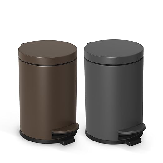 Cesun 1.2 Gallons Small Gray Trash Can, Bathroom Garbage Can with Lid and Foot Pedal, Mini Round Wastebasket for Bathroom, Bedroom, Office, 4.5 Liters / 1.2 Gallons, Gray