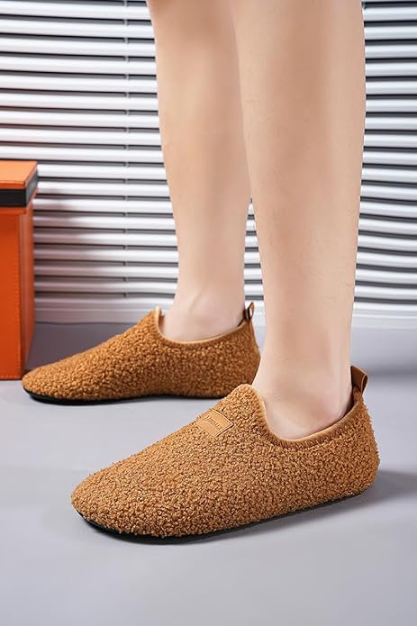 QZKDM Lightweight Slip on Grip Indoor House Slippers Barefoot Non Slip Home Exercise Yoga Shoes for Men Women