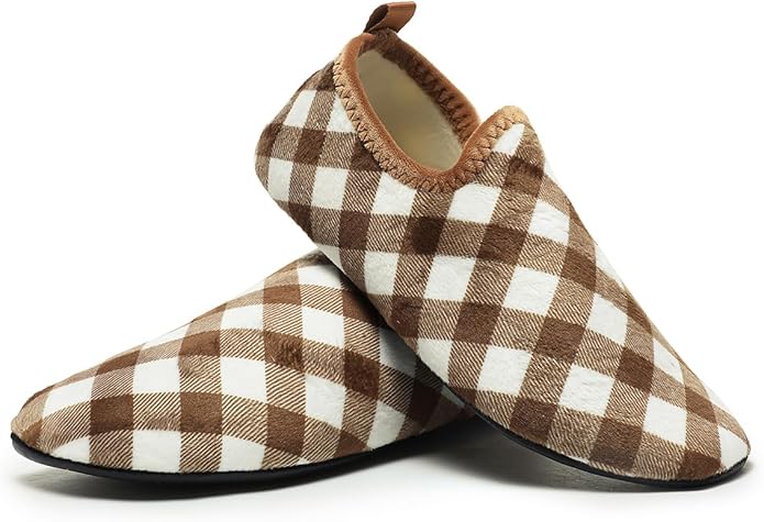 QZKDM Lightweight Slip on Grip Indoor House Slippers Barefoot Non Slip Home Exercise Yoga Shoes for Men Women