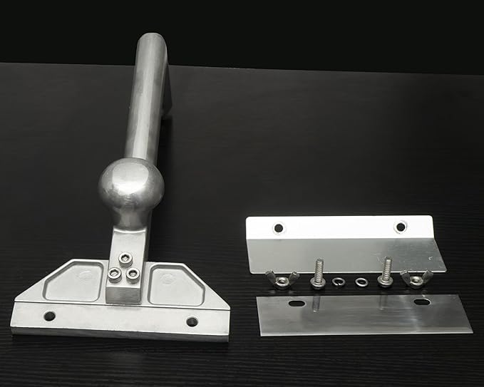 Professional Heavy Duty Grill Scraper for Flat Tops with Stainless Steel Scraper Blade, Flat Top Scraper for Griddle with Ergonomic Aluminum Handle, Ideal for Griddle, Outdoor Grill Cleaning