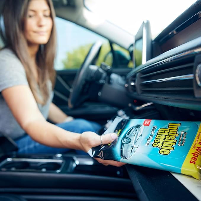 Invisible Glass 90161-3PK Large Glass Cleaning Wipes for Streak-Free Windows, Mirrors, and Glass, Lint-Free, Ammonia-Free, Tint-Safe, for Home and Auto, Flat Pack, 28 Wipes, Pack of 3