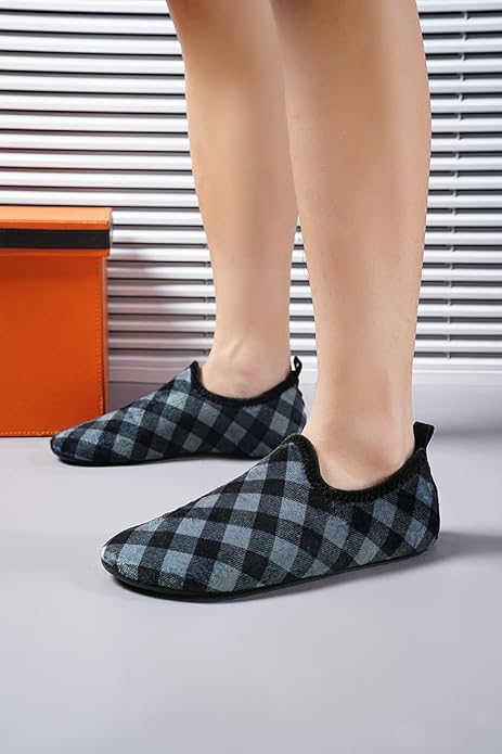 Adult Indoor House Slippers Socks Lightweight Non Slip Grip House Home Shoes for Women Men
