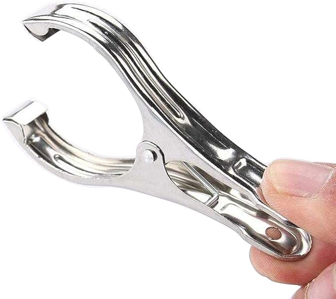 Metal ClothesPins,Row Cover Clips 20 Pack 3.5 Inch Stainless Steel Pool Towel Clips,Chair Clips for Beach Towels,Garden Clips，Greenhouse Clamps：Quilts, Blankets from Blow Away Or Decline