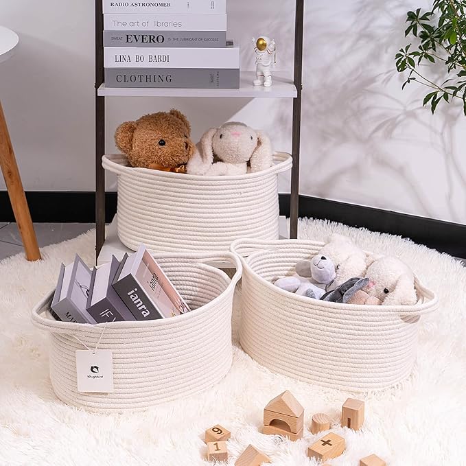 Medium and Large Woven Basket//With Handle, Used for Toys and Fabric Storage Basket used for Storing xl Storage Box, Decorative Storage Box Room 2pack (13L*9W*7H White, L13×W9×H7)