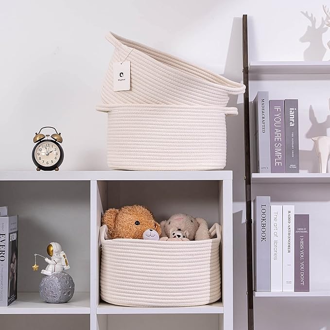 Medium and Large Woven Basket//With Handle, Used for Toys and Fabric Storage Basket used for Storing xl Storage Box, Decorative Storage Box Room 2pack (13L*9W*7H White, L13×W9×H7)