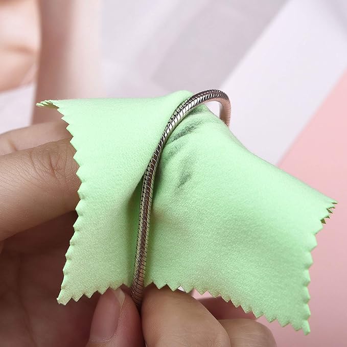 SEVENWELL 50pcs Jewelry Cleaning Cloth Green Polishing Cloth for Sterling Silver Gold Platinum Small Silver Polish 8x8cm