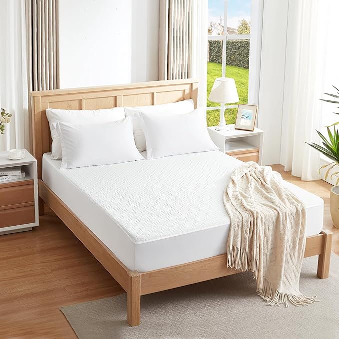 Hanherry 100% Waterproof Mattress Protector Full Size, Mattress Cover 3D Air Fabric Cooling Mattress Pad Cover Smooth Soft Breathable Noiseless, 8''-21'' Deep Pocket