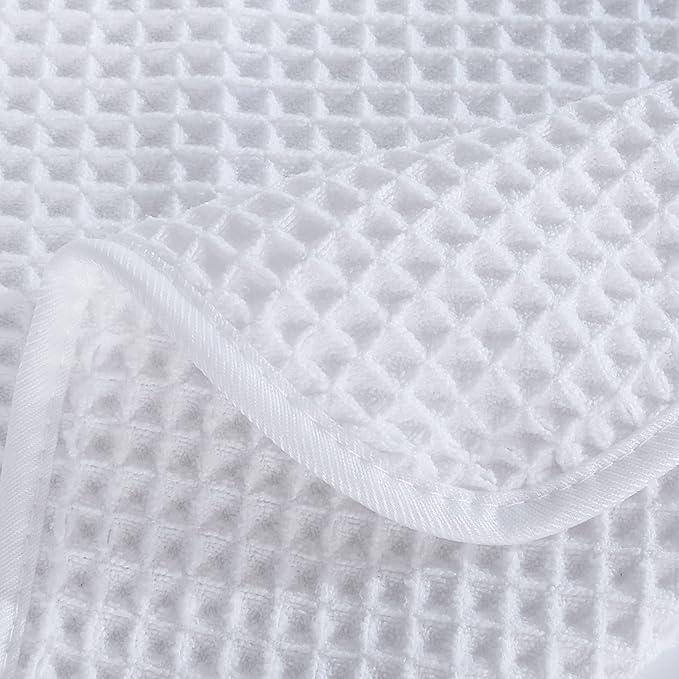 POLYTE Microfiber Oversize Quick Dry Lint Free Bath Towel, 60 x 30 in, 4 Pack (Waffle Weave)