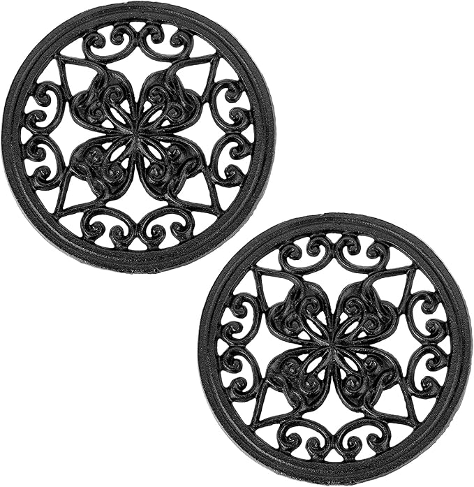 JUXYES 2 PCS Decorative Cast Iron Metal Trivet with Rubber Feet, Vintage Heat Resistant Iron Mat for Hot Dish Pot Pan Plate Teapot, Round Trivet Mat Hot Pot Holder Pads for Kitchen Or Dining Table