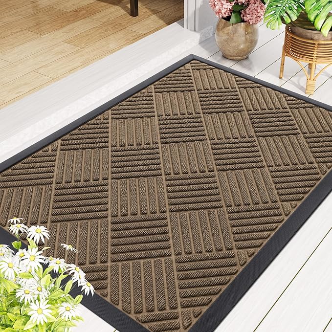 Smiry Front Door Mat Outside Entrance, Heavy Duty Outdoor Indoor Natural Rubber Doormat, Non Slip, Trap Dirt and Moisture, Easy Clean, Low Profile Patio Porch Entryway Mat, 47x32, Brown