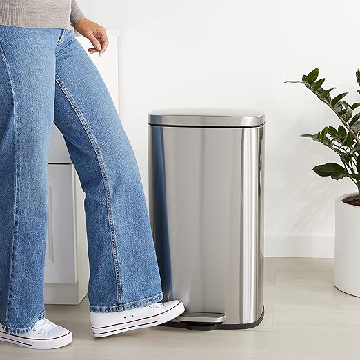 Amazon Basics Smudge Resistant Rectangular Trash Can With Soft-Close Foot Pedal, Brushed Stainless Steel, 30 litre/7.9 Gallon, Satin Nickel Finish, 13.8"L x 11.8"W x 25"H